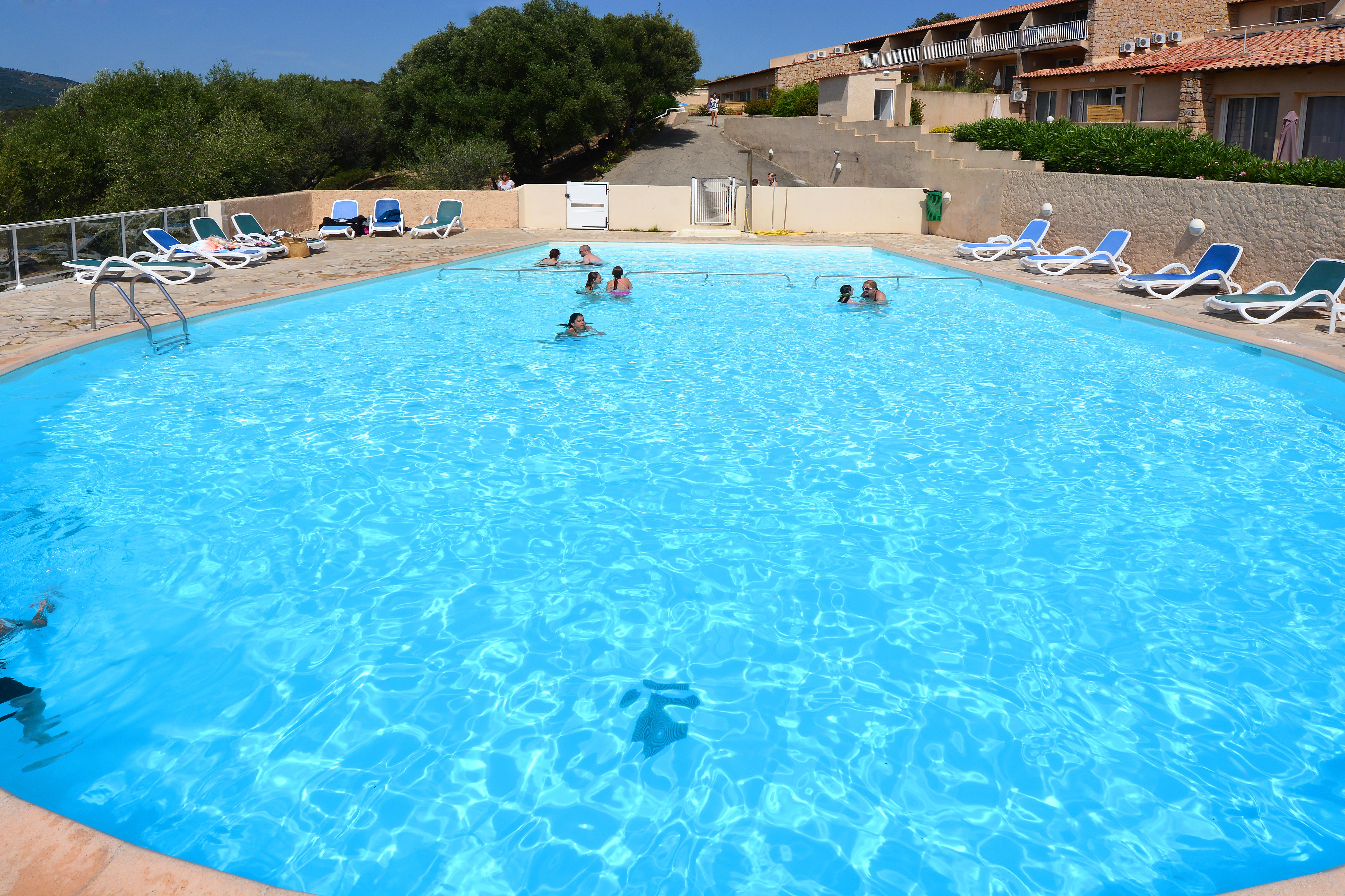 Residence Alba Rossa Сера-ди-Феро Екстериор снимка